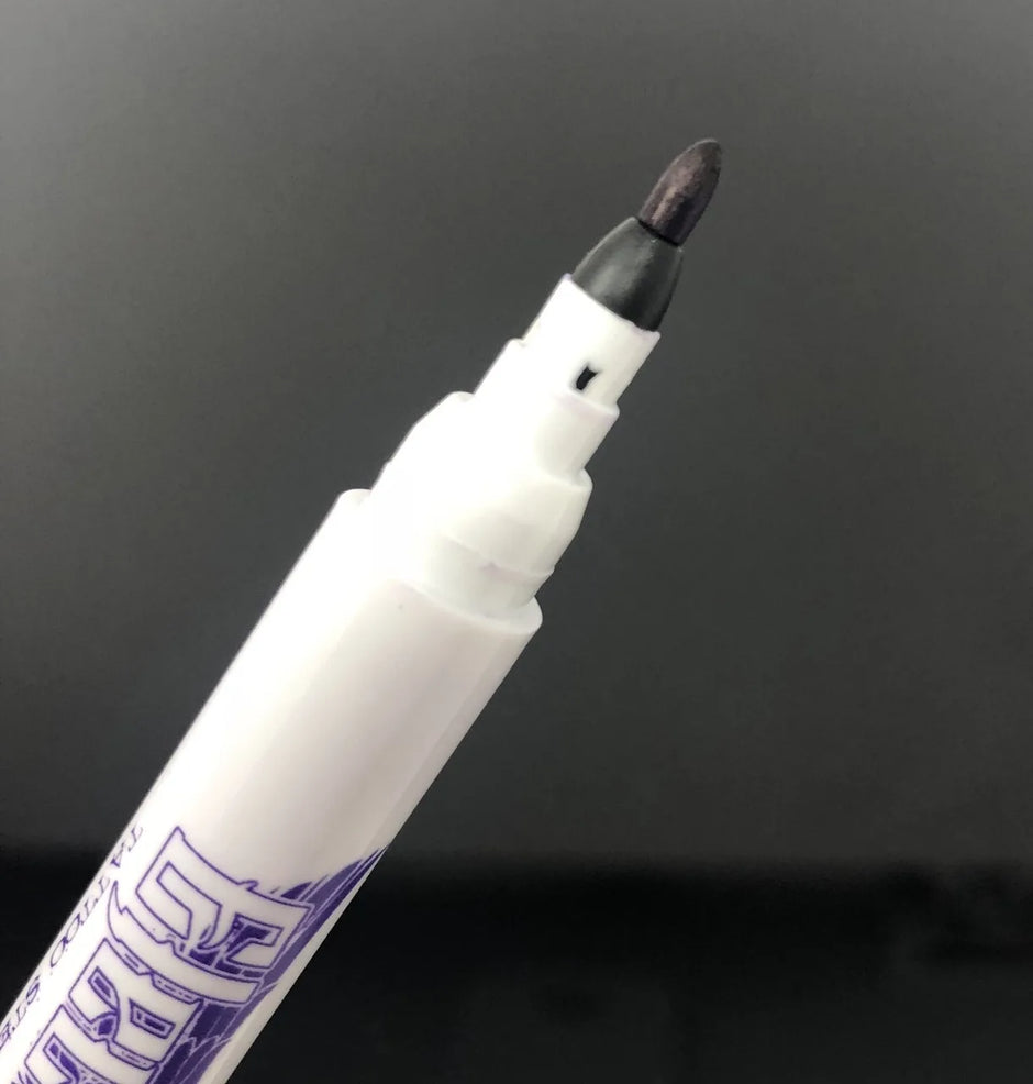 THE TIP OF A STENCIL MARKER