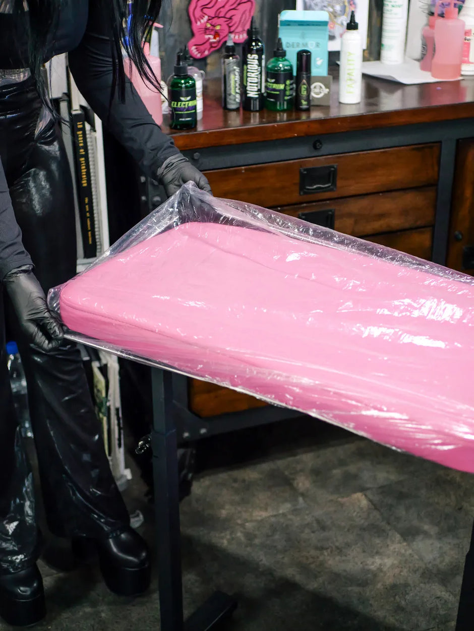 Application of protective cover for Tattoo chair