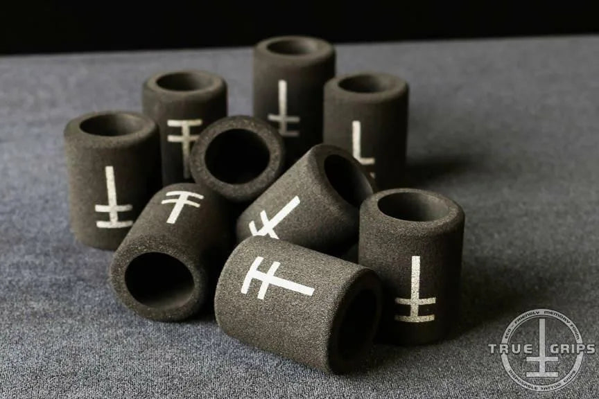 a bunch of  'True Grips" 