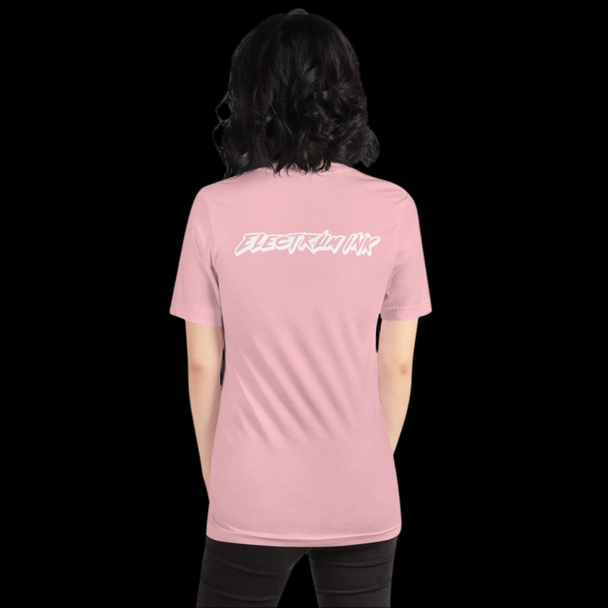 This dreamy collab with @vittahonne blends delicate watercolor textures with ethereal anime energy.